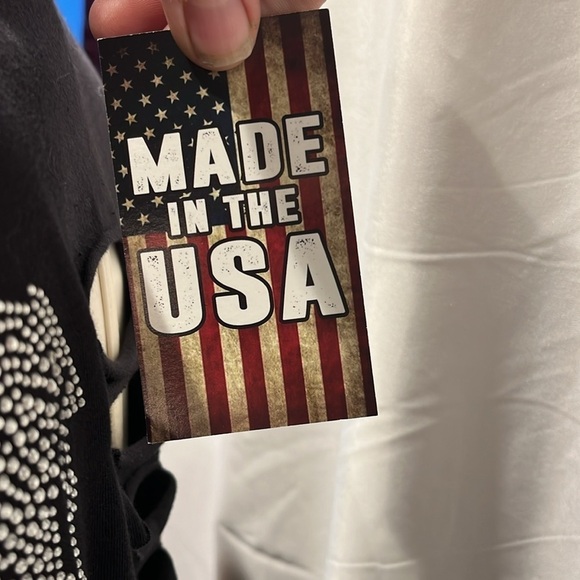 NWT large long sleeve spandex top with cutouts - Picture 7 of 7